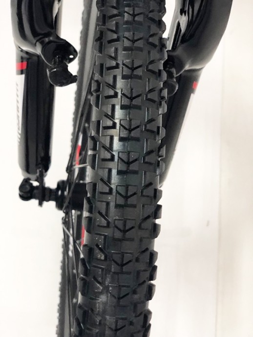 Гірський велосипед S200 HAMMER чорно-червоний колеса 24''х2,25'' рама 14''