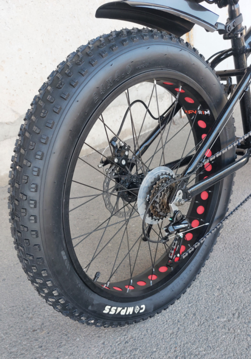 Гірський велосипед Hammer JUPITER FATBIKE чорно-червоний колеса 26''